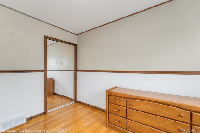 12918 Baird Avenue, Warren, MI 48088