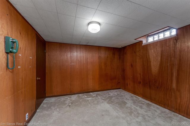 12918 Baird Avenue, Warren, MI 48088