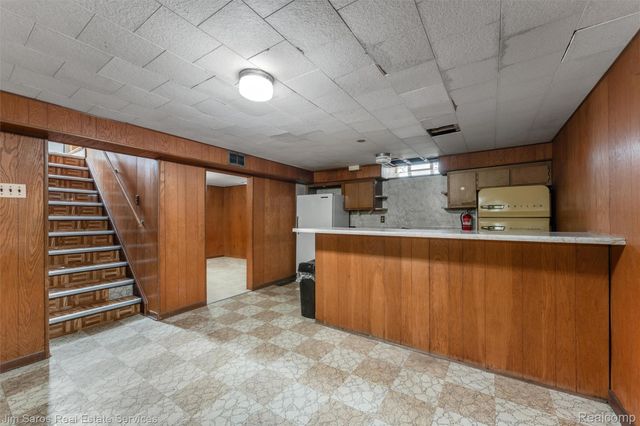 12918 Baird Avenue, Warren, MI 48088