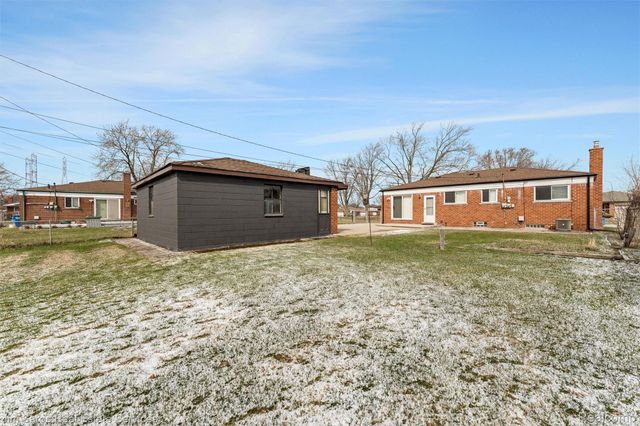 12918 Baird Avenue, Warren, MI 48088