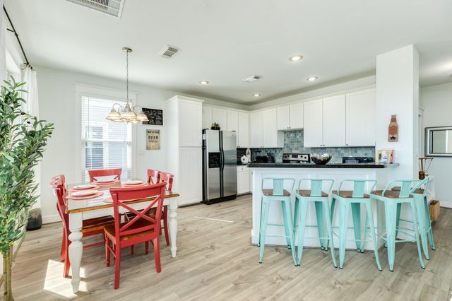 4215 Green Heron Drive, Galveston, TX 77554