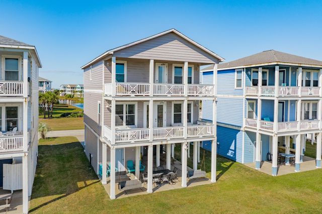 4215 Green Heron Drive, Galveston, TX 77554