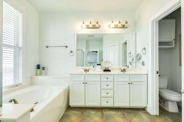 4215 Green Heron Drive, Galveston, TX 77554