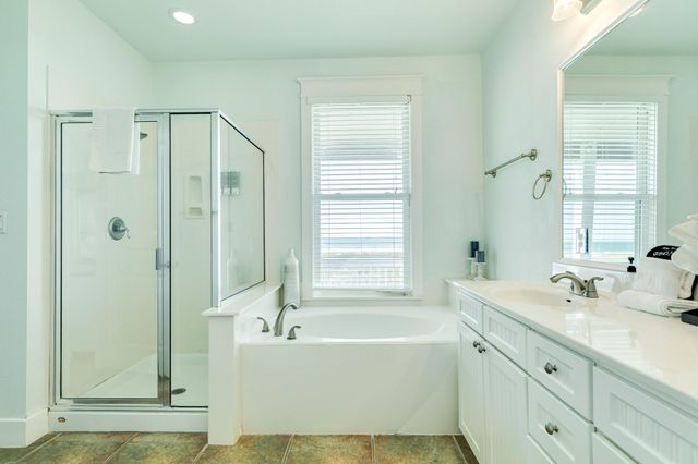 4215 Green Heron Drive, Galveston, TX 77554