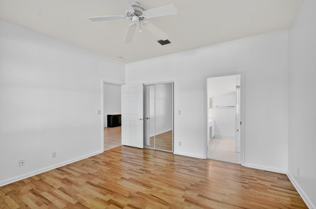 9675 N Crescent View Drive N, Boynton Beach, FL 33437