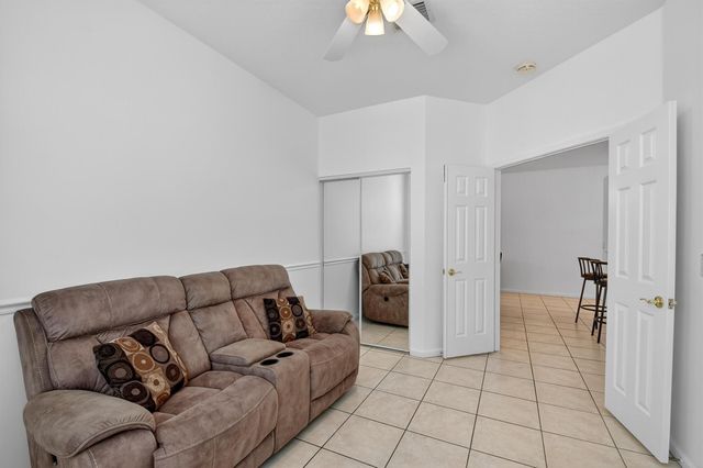 9675 N Crescent View Drive N, Boynton Beach, FL 33437