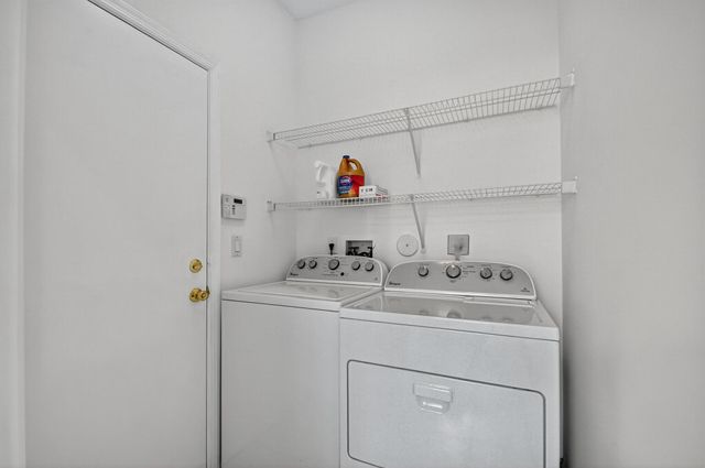9675 N Crescent View Drive N, Boynton Beach, FL 33437