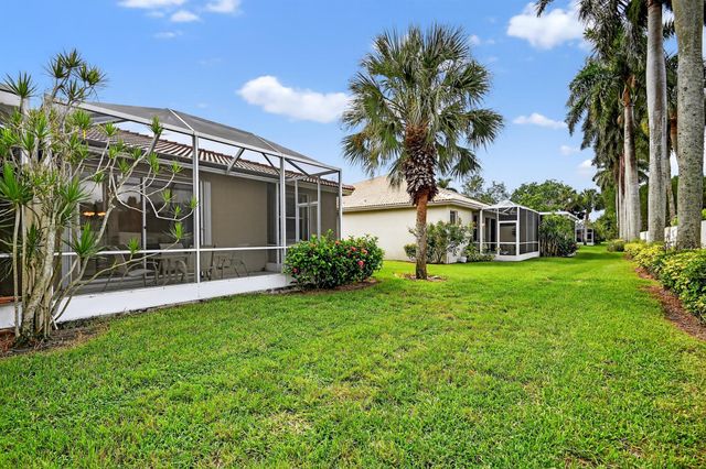 9675 N Crescent View Drive N, Boynton Beach, FL 33437