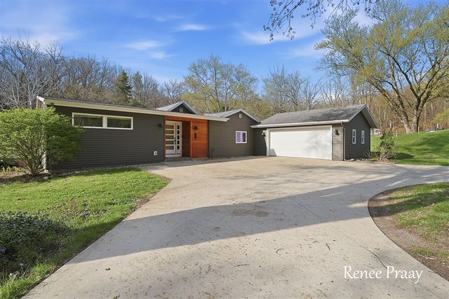 8619 Fulton Street, Ada, MI 49301