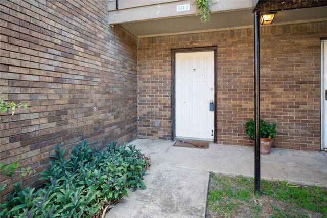 4472 Chaha Road 103, Garland, TX 75043