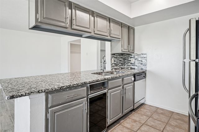 4472 Chaha Road 103, Garland, TX 75043