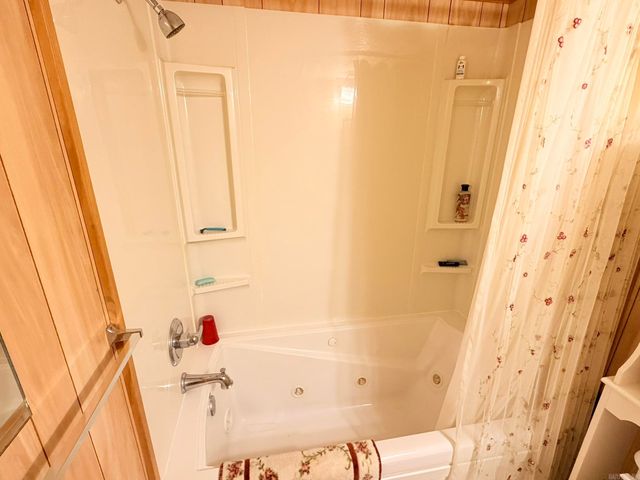 814 W Lincoln St, Hamburg, AR 71646