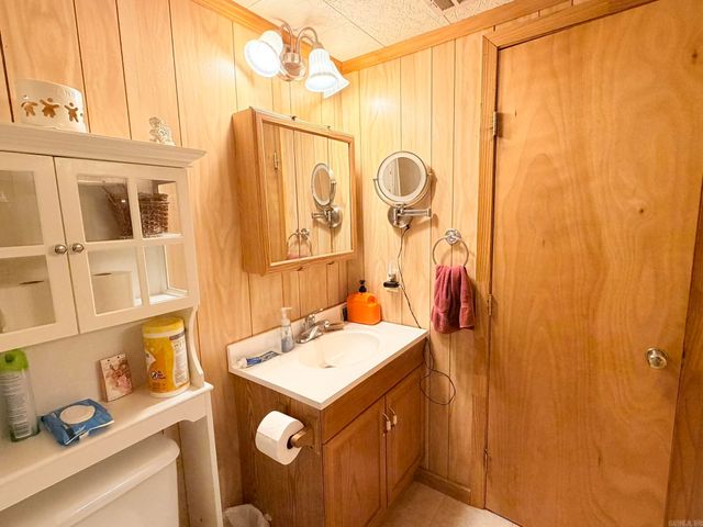 814 W Lincoln St, Hamburg, AR 71646