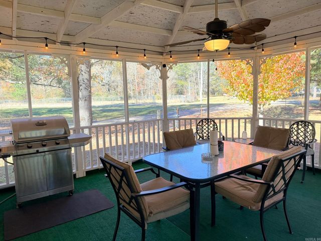 814 W Lincoln St, Hamburg, AR 71646