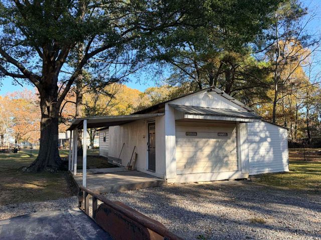 814 W Lincoln St, Hamburg, AR 71646