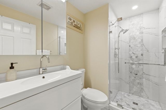 149 Bolivar St B2, Canton, MA 02021