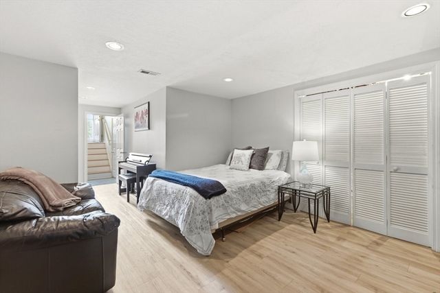 149 Bolivar St B2, Canton, MA 02021