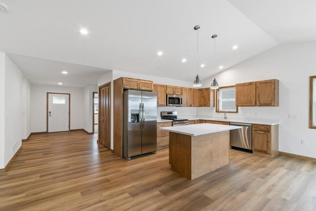 624 Roosevelt Street, Baraboo, WI 53913