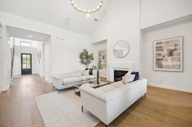 403 Venado View Court, Conroe, TX 77304