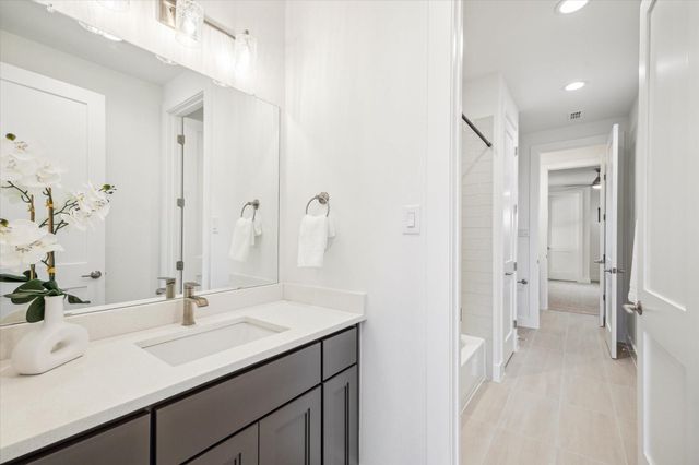 403 Venado View Court, Conroe, TX 77304