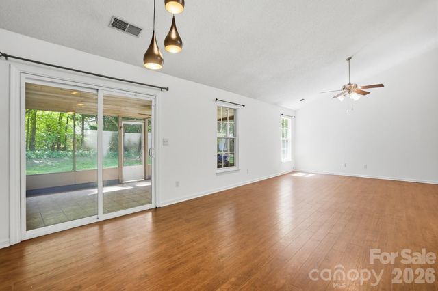 3419 Pondridge Court, Charlotte, NC 28269