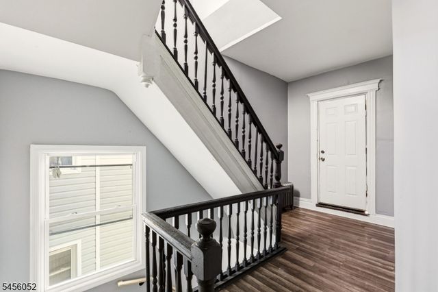 176 Hollywood Ave, East Orange City, NJ 07018