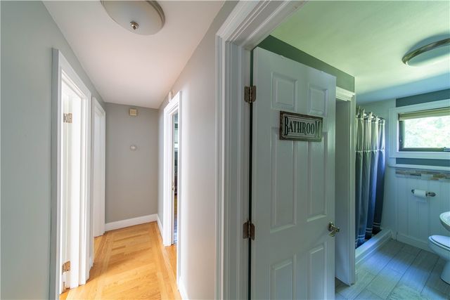 70 Helen Avenue, Warwick, RI 02886