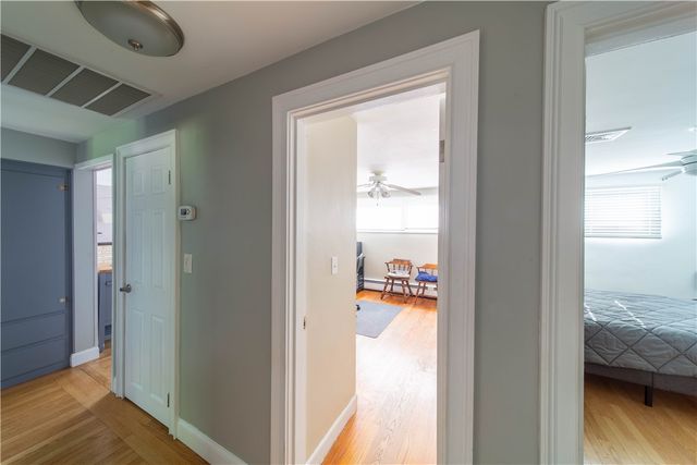 70 Helen Avenue, Warwick, RI 02886