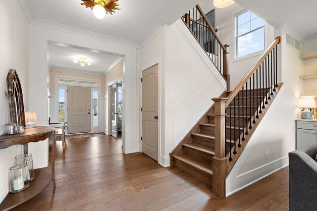 2017 Wildwood Court, Chesterton, IN 46304