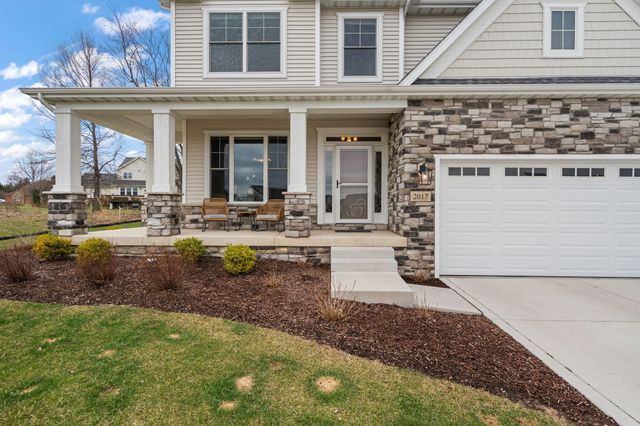2017 Wildwood Court, Chesterton, IN 46304