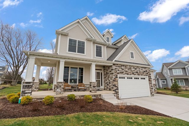 2017 Wildwood Court, Chesterton, IN 46304