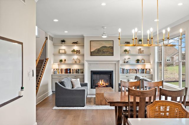 2017 Wildwood Court, Chesterton, IN 46304