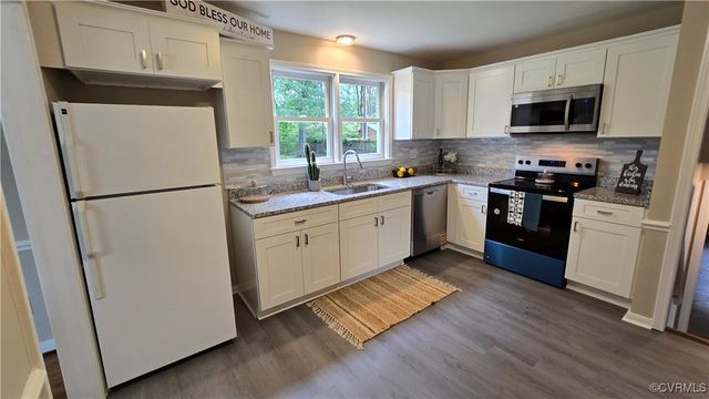 1705 Lauderdale Dr, Henrico, VA 23238