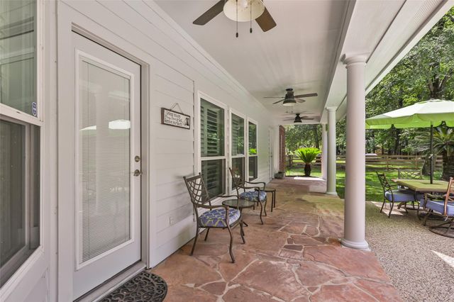 29503 Commons Superior Drive, Huffman, TX 77336