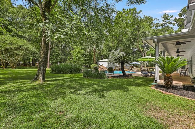 29503 Commons Superior Drive, Huffman, TX 77336