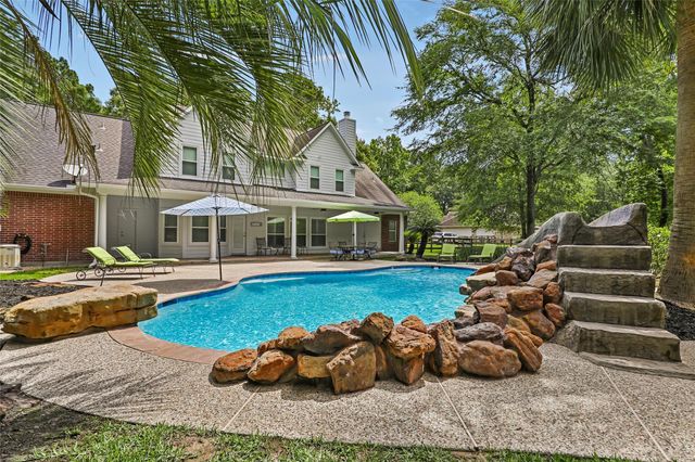29503 Commons Superior Drive, Huffman, TX 77336