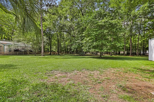 29503 Commons Superior Drive, Huffman, TX 77336