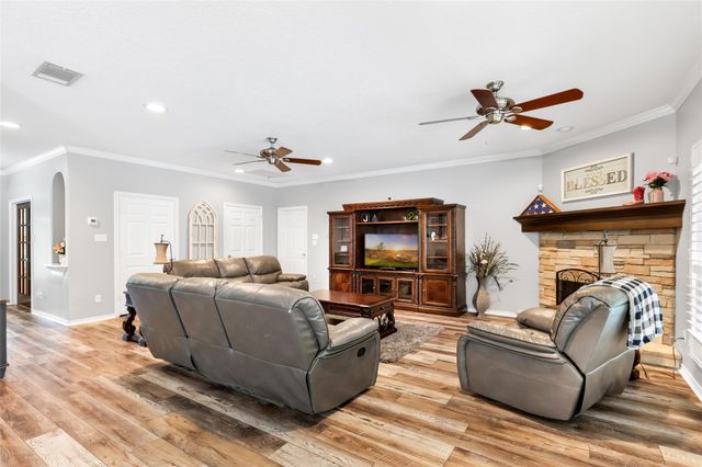 29503 Commons Superior Drive, Huffman, TX 77336