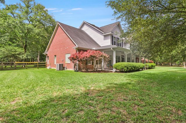 29503 Commons Superior Drive, Huffman, TX 77336