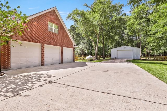 29503 Commons Superior Drive, Huffman, TX 77336
