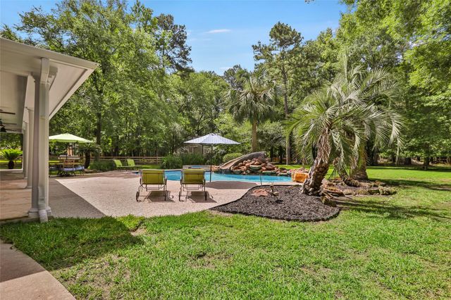 29503 Commons Superior Drive, Huffman, TX 77336