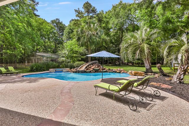 29503 Commons Superior Drive, Huffman, TX 77336
