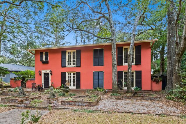 209 82nd Ave. N, Myrtle Beach, SC 29572