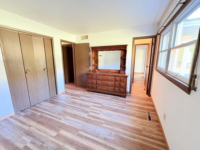 2633 SWIGGUM LANE, Nekoosa, WI 54457