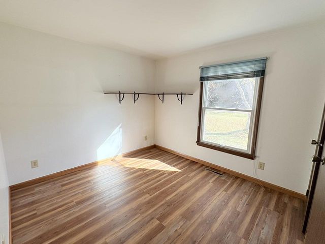 2633 SWIGGUM LANE, Nekoosa, WI 54457