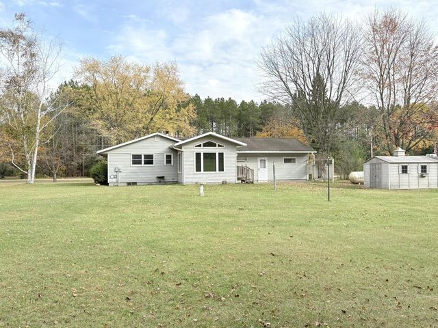 2633 SWIGGUM LANE, Nekoosa, WI 54457