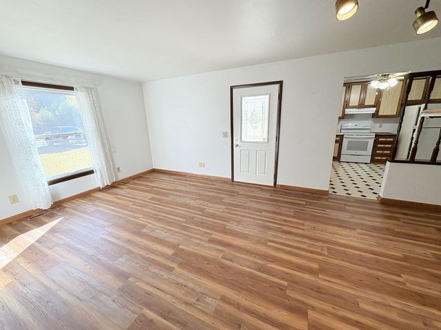 2633 SWIGGUM LANE, Nekoosa, WI 54457