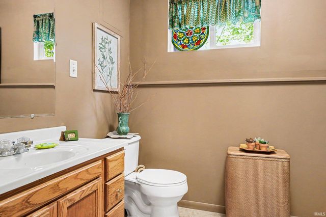 52685 Bamford Drive, South Bend, IN 46637