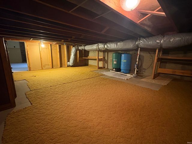 52685 Bamford Drive, South Bend, IN 46637