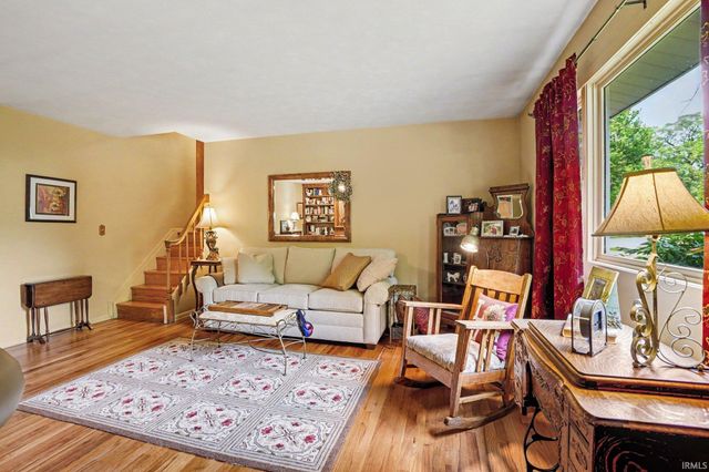 52685 Bamford Drive, South Bend, IN 46637